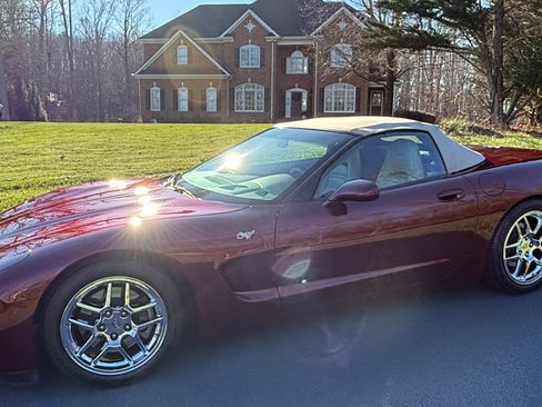 Used 2003 Chevrolet Corvette Convertible w/ Preferred Equipment Group1 image 13