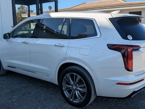 Used 2022 Cadillac XT6 Premium Luxury w/ Technology Package image 4