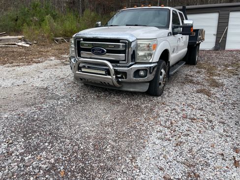 Used 2012 Ford F350 Lariat w/ Lariat Ultimate Pkg image 1