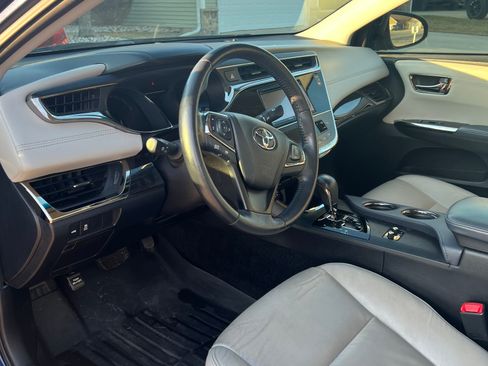 Used 2014 Toyota Avalon XLE Premium image 13