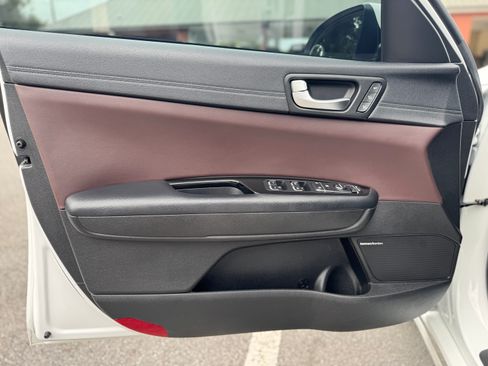 Used 2019 Kia Optima SX FWD image 5