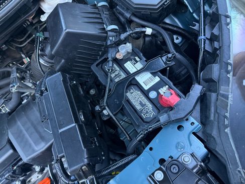 Used 2015 Honda CR-V LX image 15