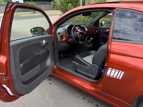 Used 2012 FIAT 500 Sport w/ Safety & Convenience Pkg image 6