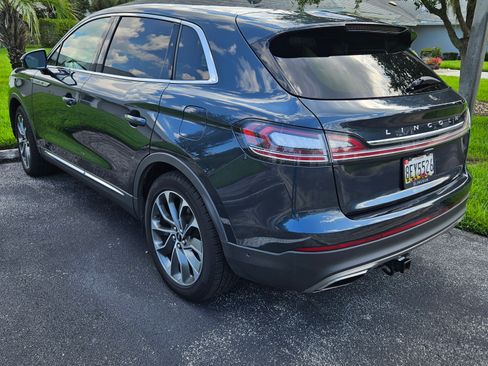 Used 2022 Lincoln Nautilus Reserve w/ Equipment Group 201A image 5