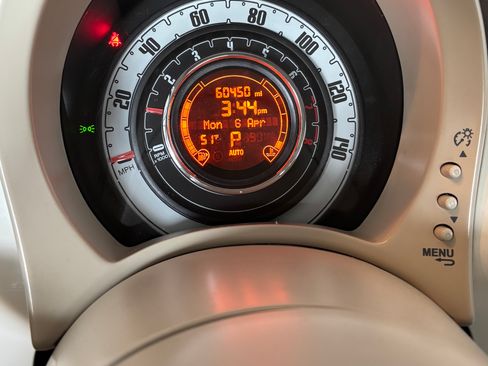 Used 2015 FIAT 500 Pop image 18