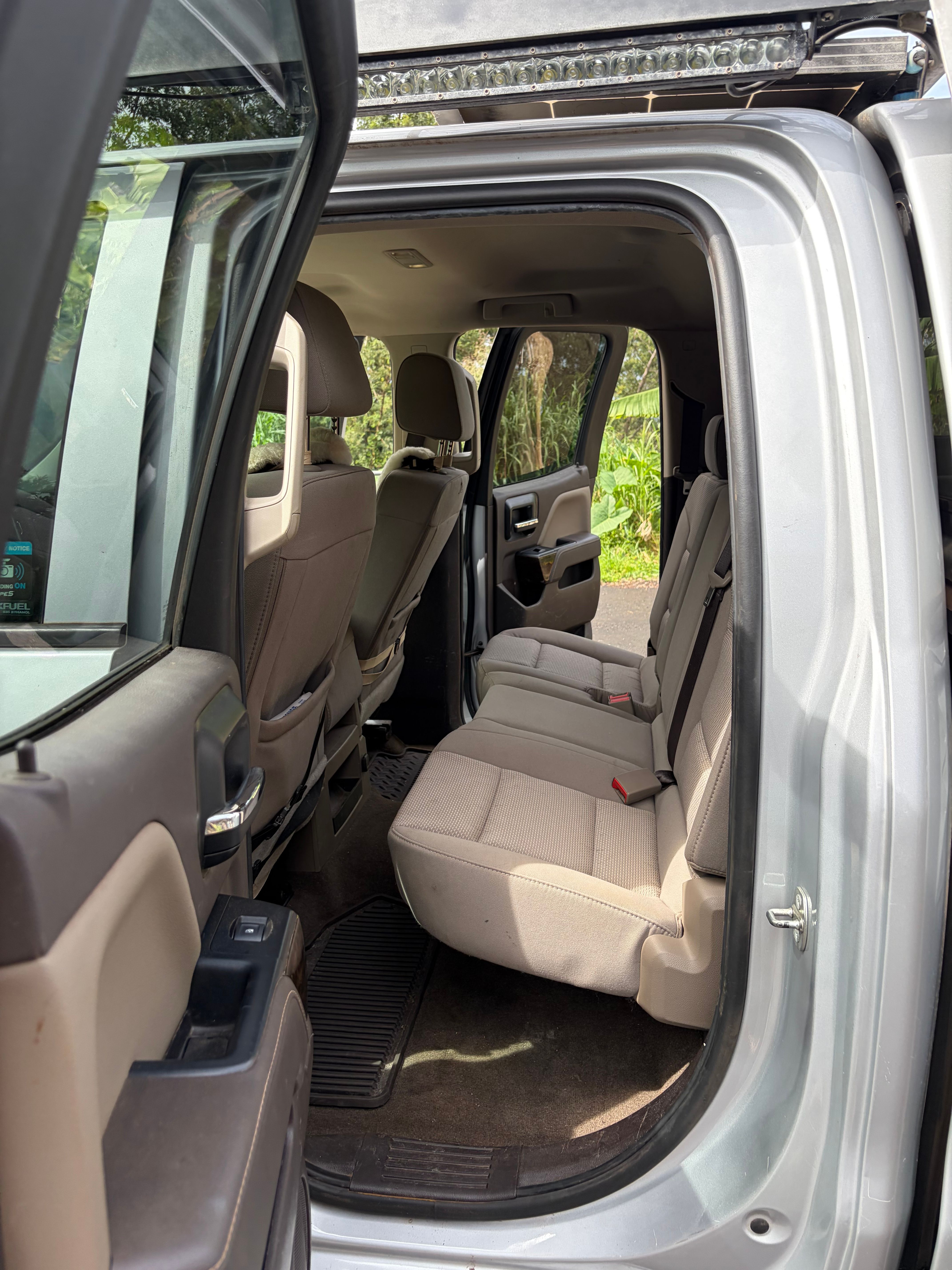 Used 2018 Chevrolet Silverado 1500 LT w/ All Star Edition AWD/4WD image 11