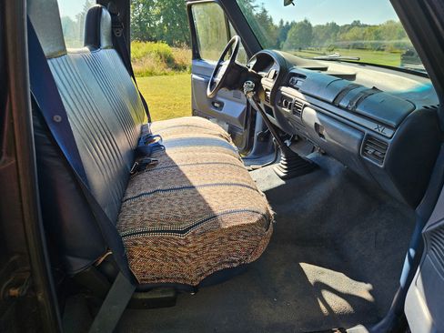 Used 1995 Ford F150 4x4 Regular Cab image 11