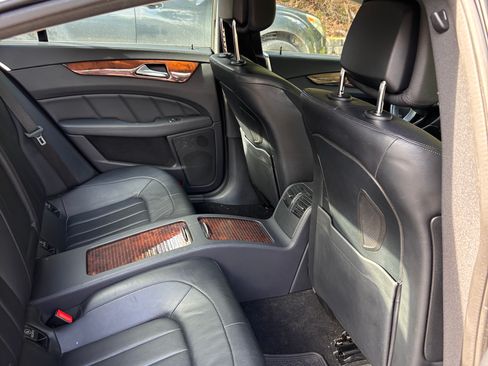 Used 2015 Mercedes-Benz CLS 400 4MATIC image 18