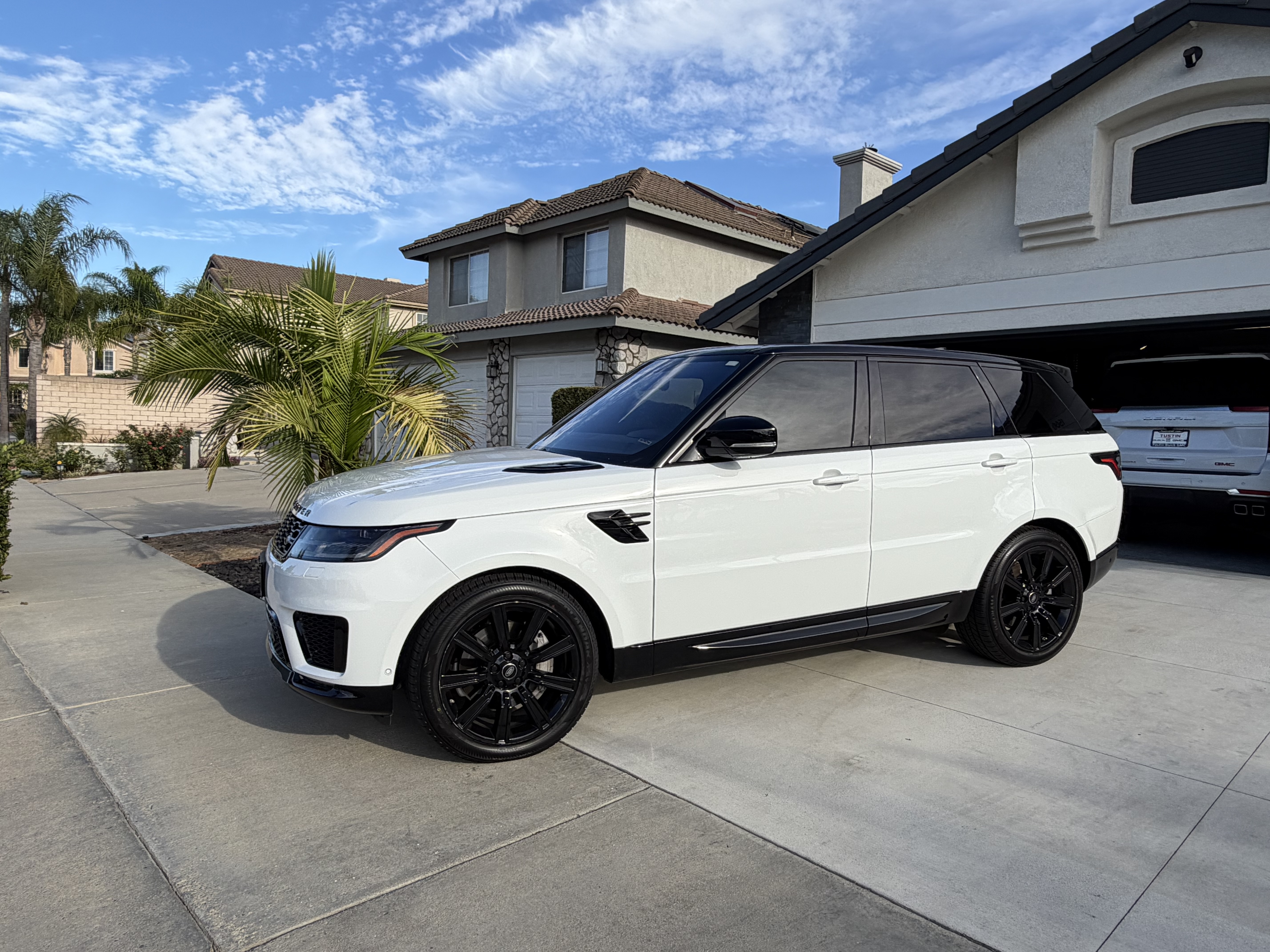 Used 2021 Land Rover Range Rover Sport HSE Silver Edition AWD/4WD image 1