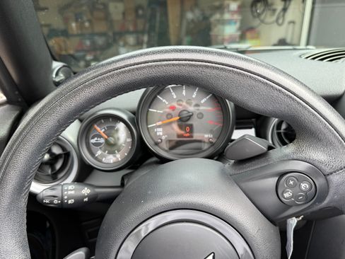 Used 2015 MINI Cooper S image 14