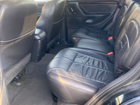 Used 2001 Jeep Grand Cherokee Limited image 8