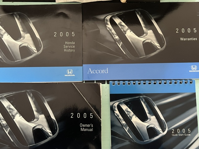 Used 2005 Honda Accord LX image 10