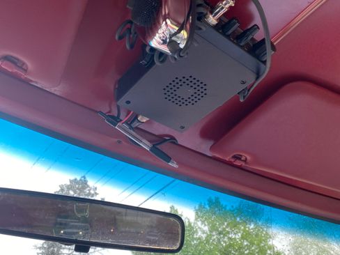 Used 1993 Ford F250 4x4 Regular Cab image 6