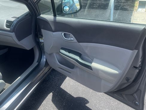 Used 2012 Honda Civic LX image 21