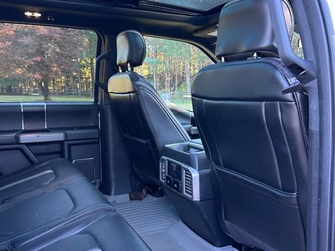 Used 2018 Ford F150 Platinum w/ Equipment Group 701A Luxury image 16