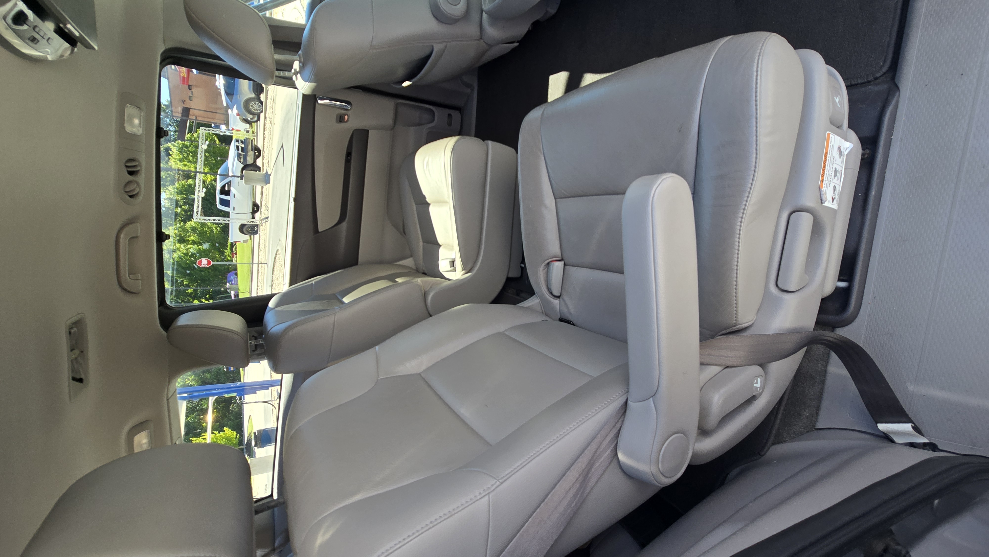 Used 2016 Honda Odyssey EX-L image 10
