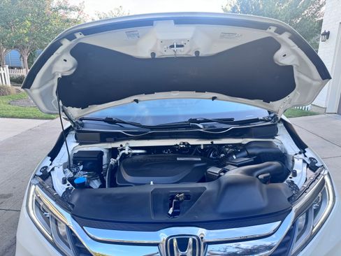 Used 2018 Honda Odyssey EX-L image 17