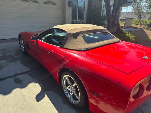 Used 2003 Chevrolet Corvette Convertible w/ Preferred Equipment Group1 image 12