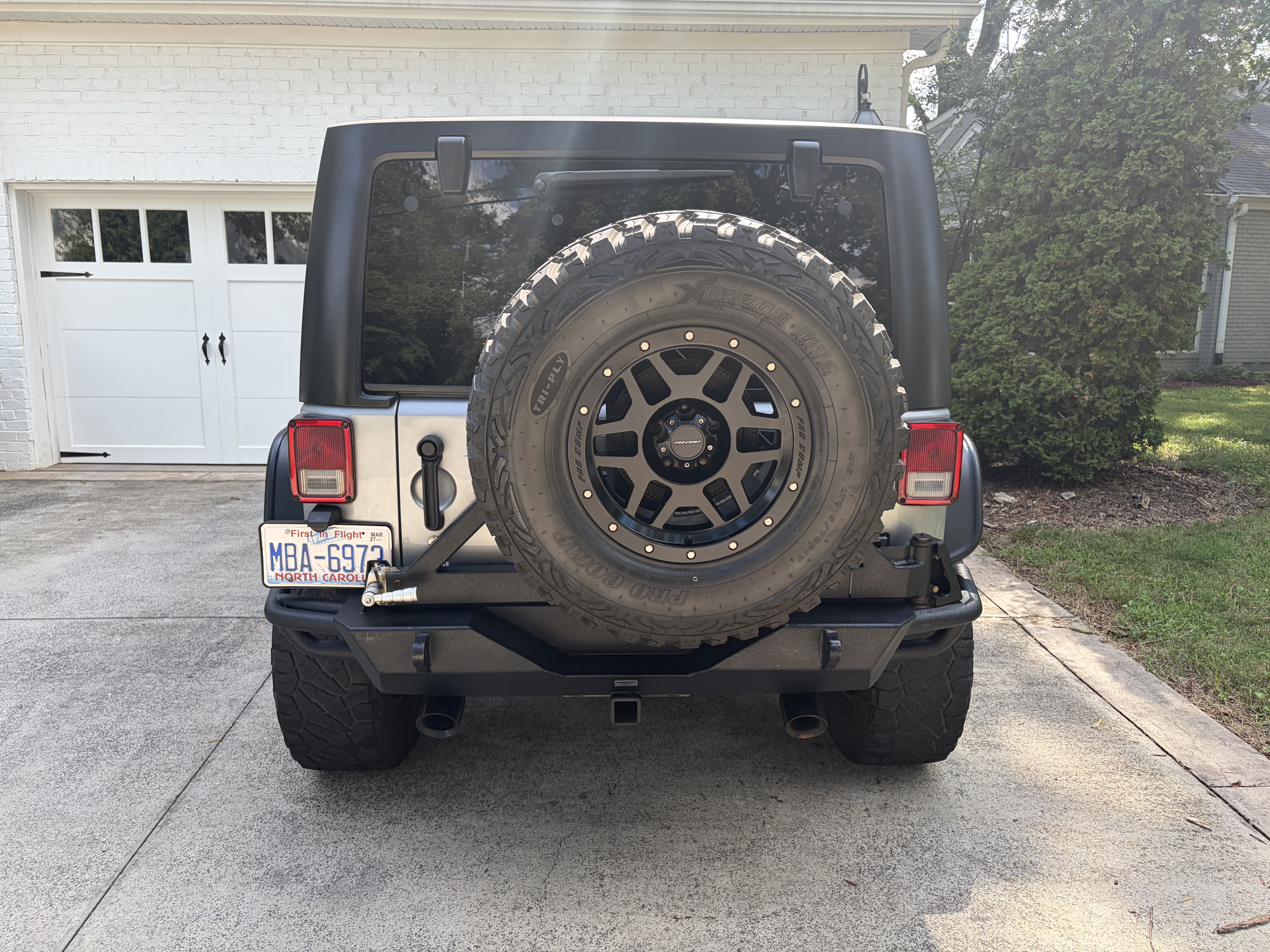 Used 2016 Jeep Wrangler Unlimited Sport w/ Quick Order Package 24S AWD/4WD image 2