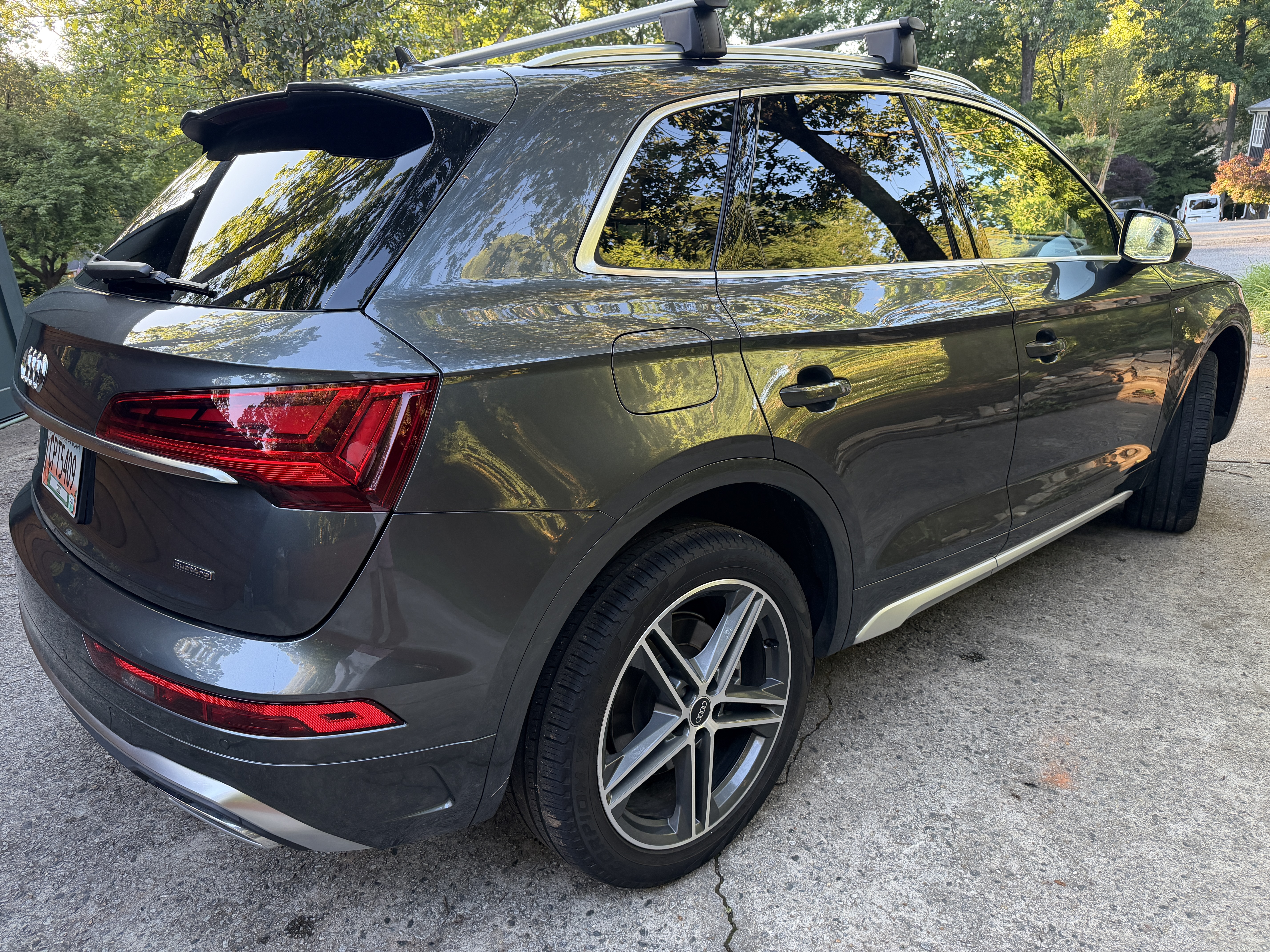 Used 2022 Audi Q5 e Premium AWD/4WD image 5