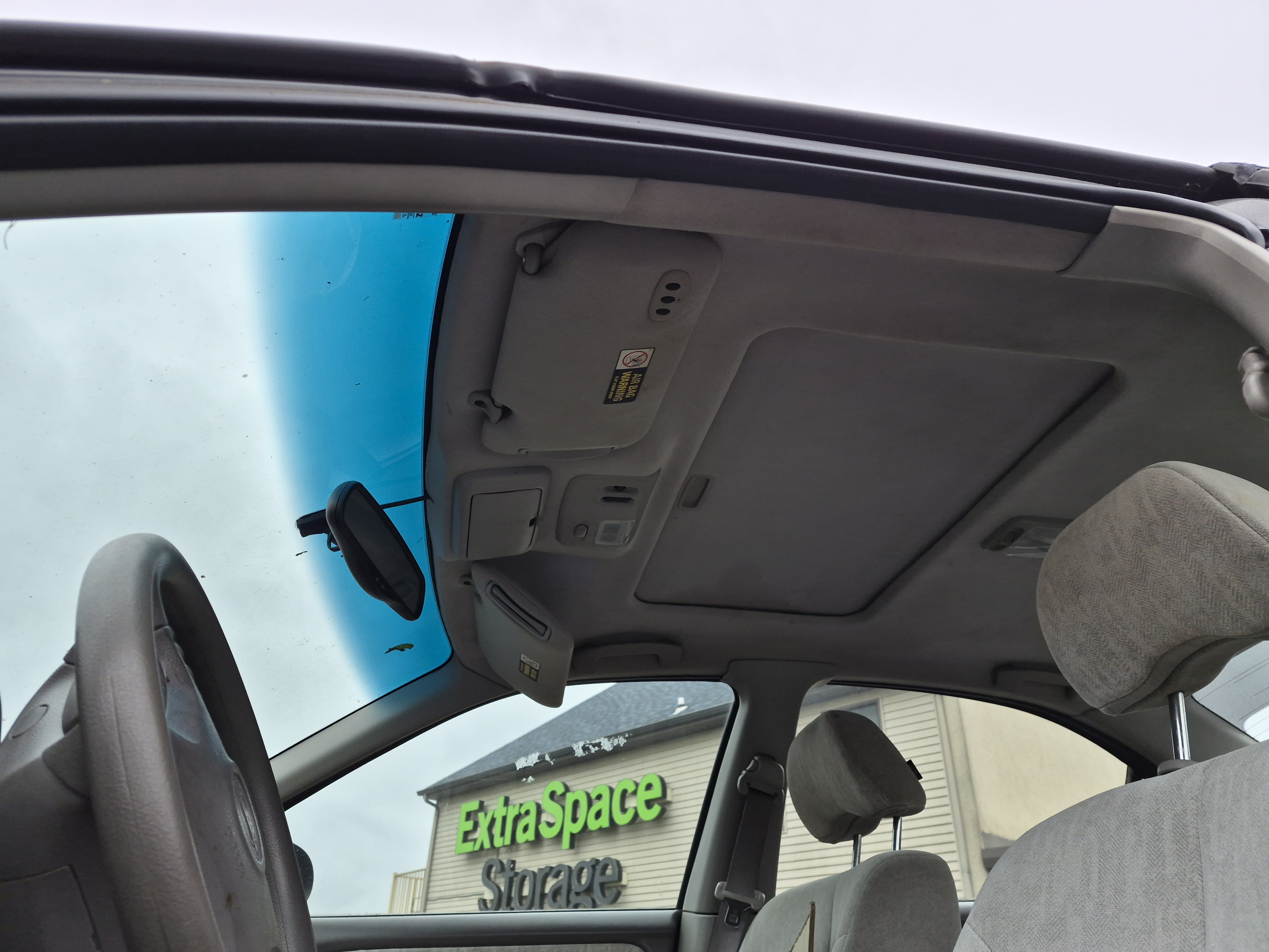 Used 2001 Nissan Maxima GXE FWD image 1