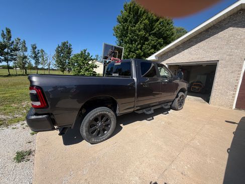 Used 2024 RAM 2500 Laramie w/ Night Edition AWD/4WD image 8