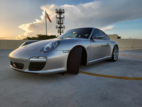 Used 2011 Porsche 911 Carrera S image 1