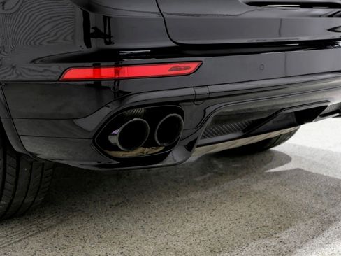 Used 2016 Porsche Cayenne Turbo S AWD/4WD image 11