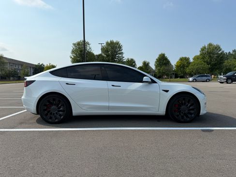 Used 2022 Tesla Model 3 Performance AWD/4WD image 8