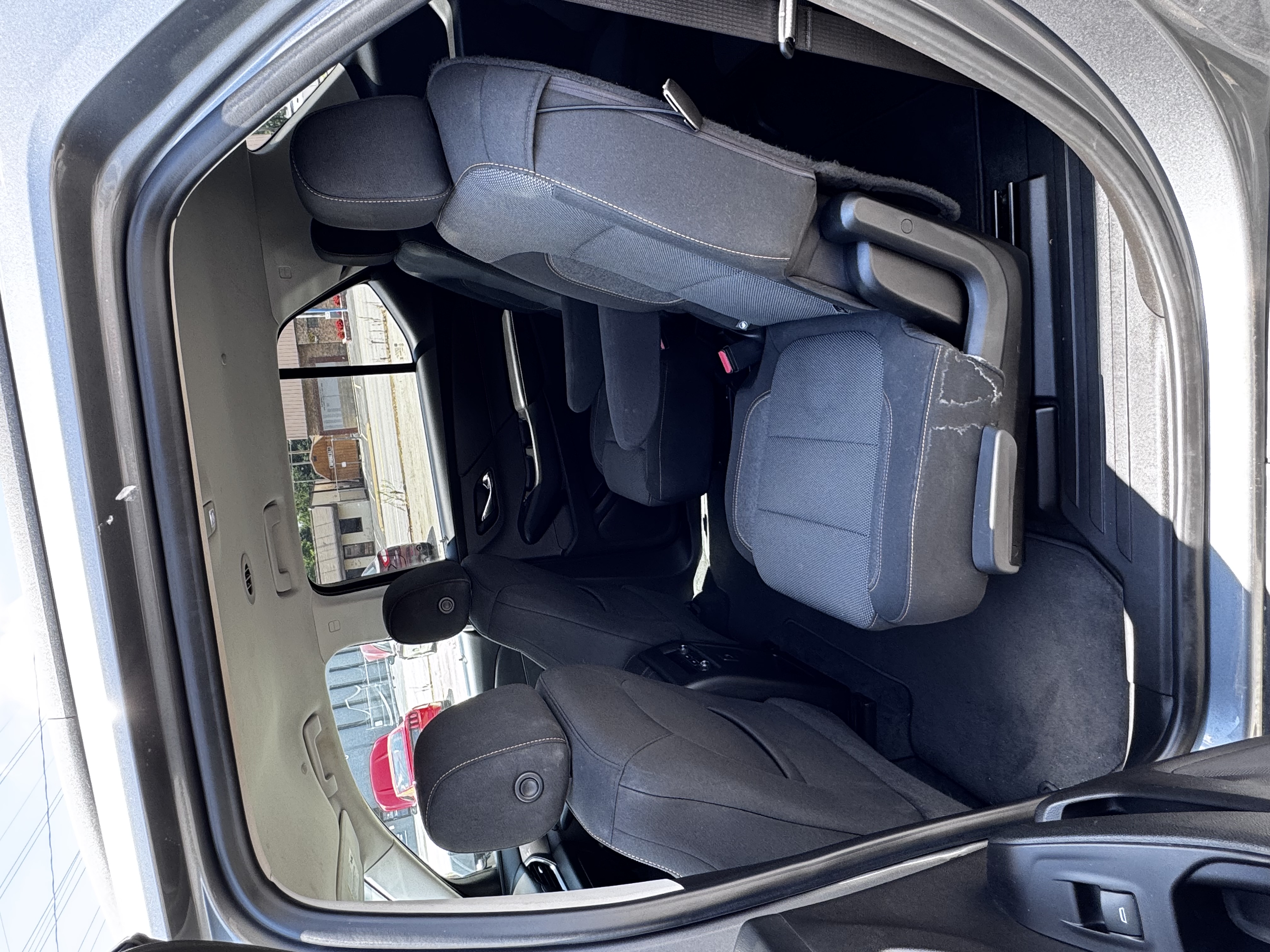 Used 2020 Chevrolet Traverse LT AWD/4WD image 11