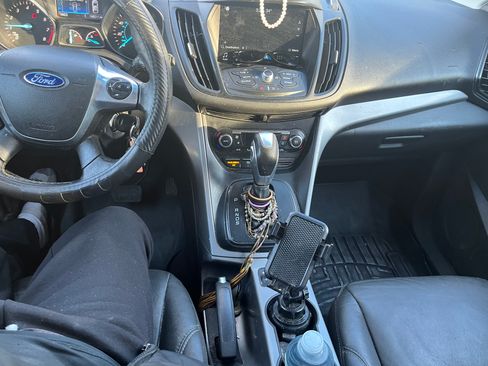 Used 2016 Ford Escape SE w/ SE Leather Comfort Package image 13