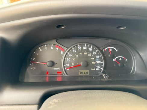 Used 2002 Chevrolet Tracker ZR2 image 13