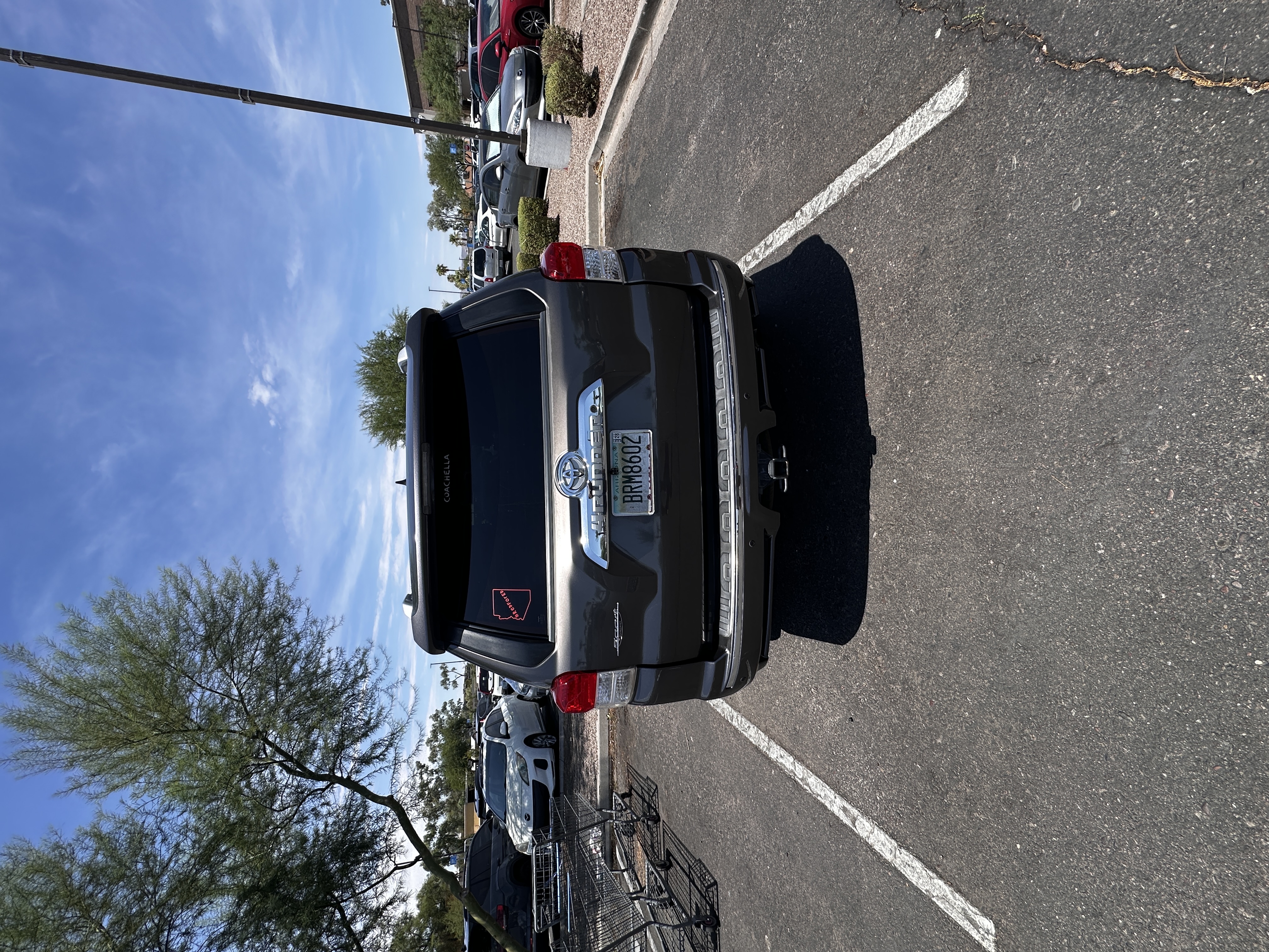 Used 2011 Toyota 4Runner SR5 RWD image 4