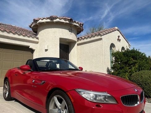 Used 2014 BMW Z4 sDrive28i image 8