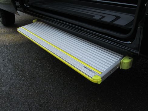 Used 2022 Mercedes-Benz Sprinter 2500 image 21