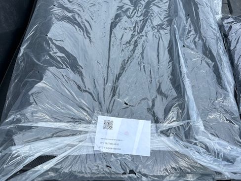 Used 2024 Tesla Cybertruck AWD Crew Cab image 24