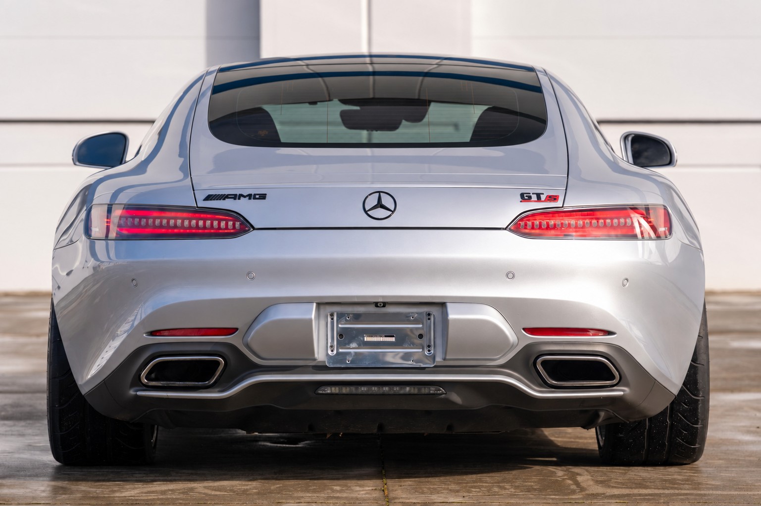 Used 2016 Mercedes-Benz AMG GT S image 6