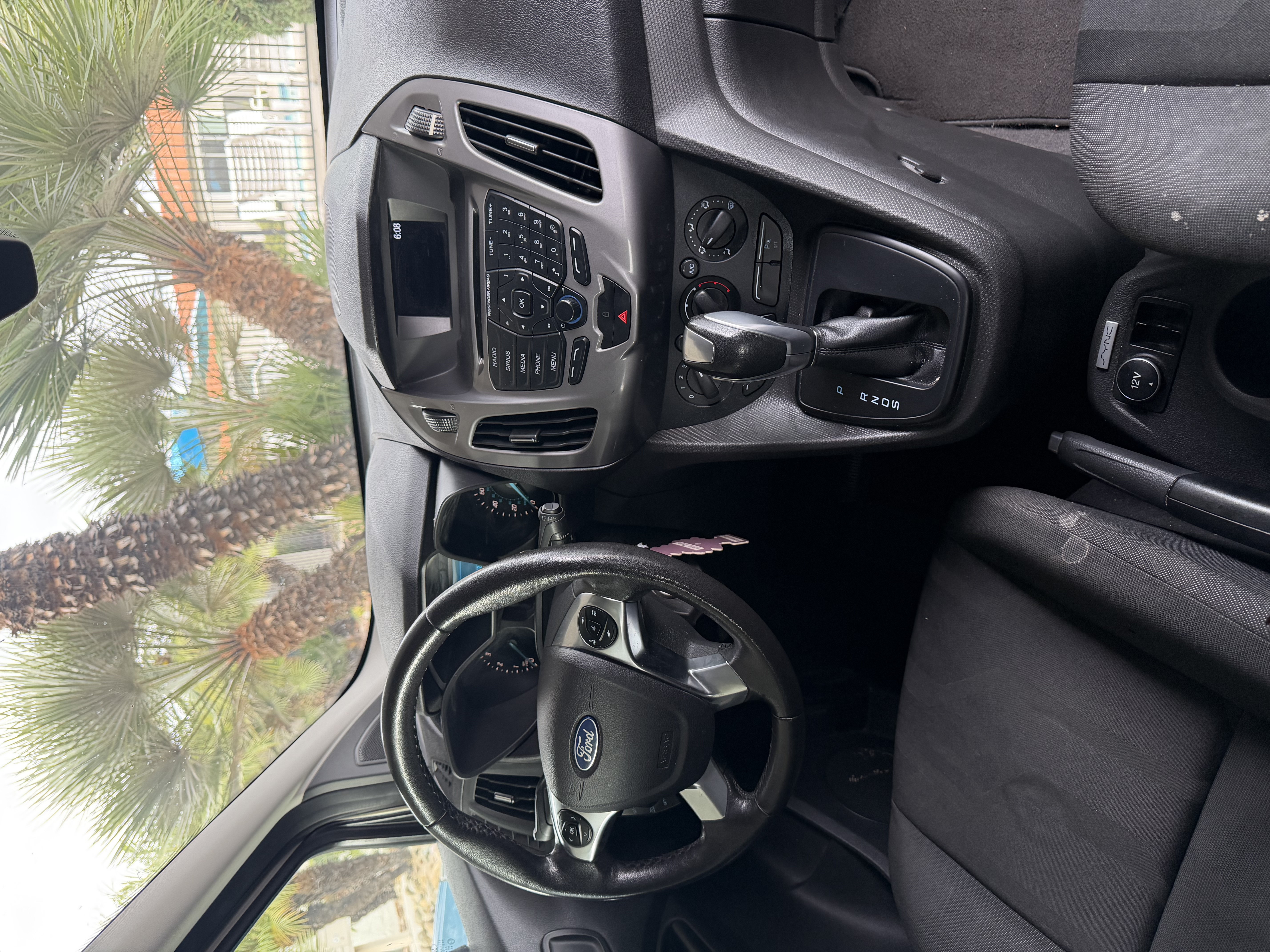 Used 2016 Ford Transit Connect XLT FWD image 6