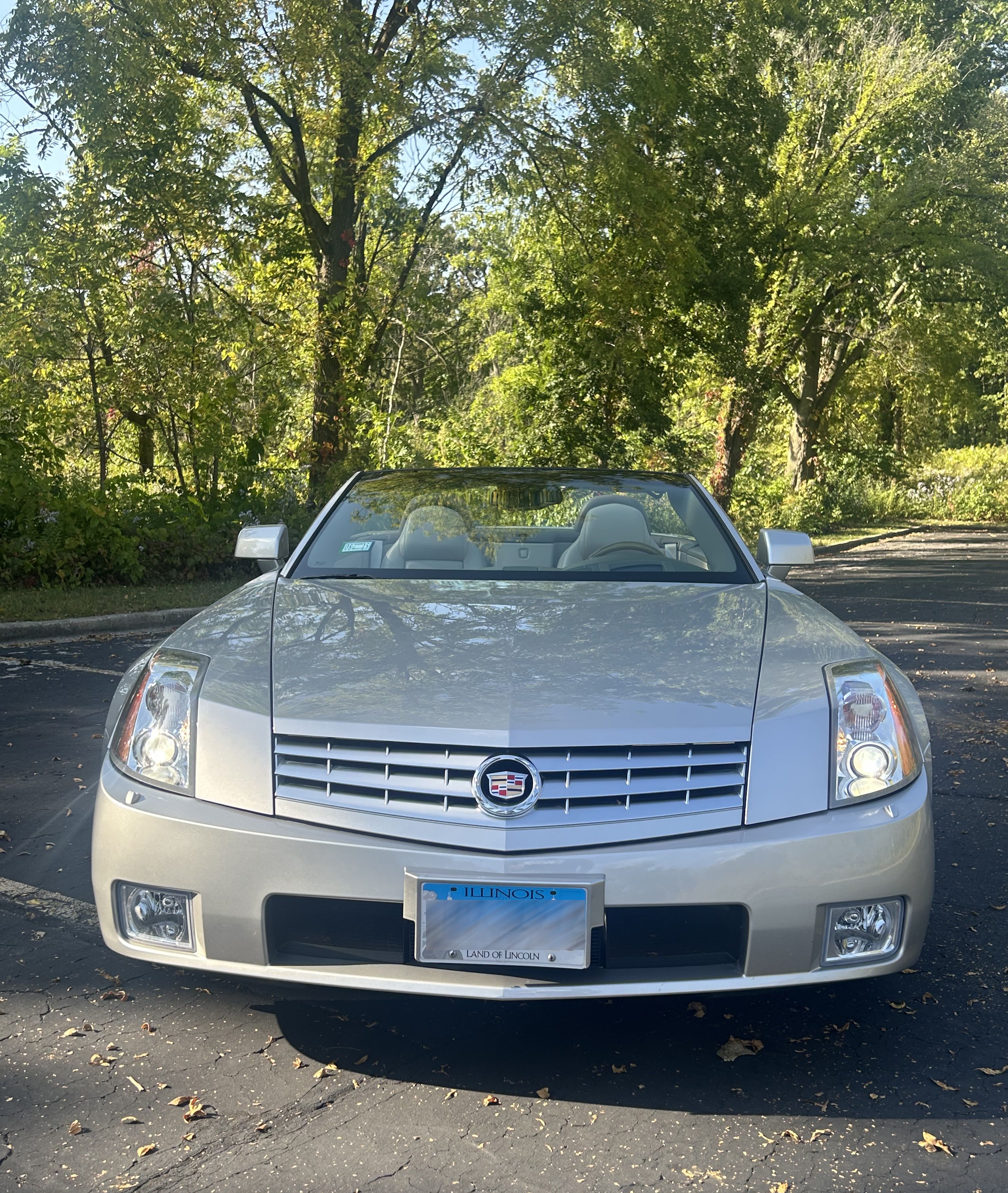 Used 2004 Cadillac XLR RWD image 6
