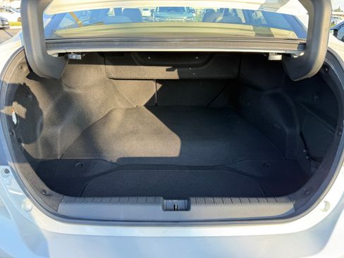 Used 2020 Honda Clarity Touring image 19