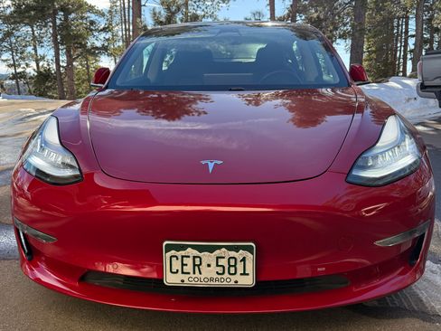 Used 2018 Tesla Model 3 Long Range image 23