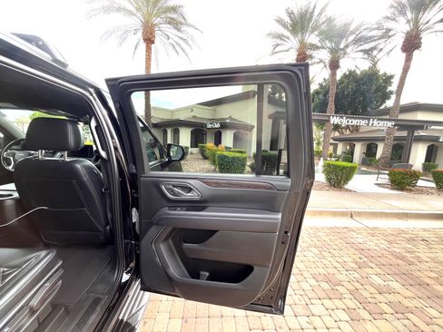 Used 2023 Chevrolet Suburban LS w/ Driver Alert Package image 18