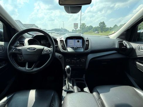 Used 2019 Ford Escape SEL AWD/4WD image 9