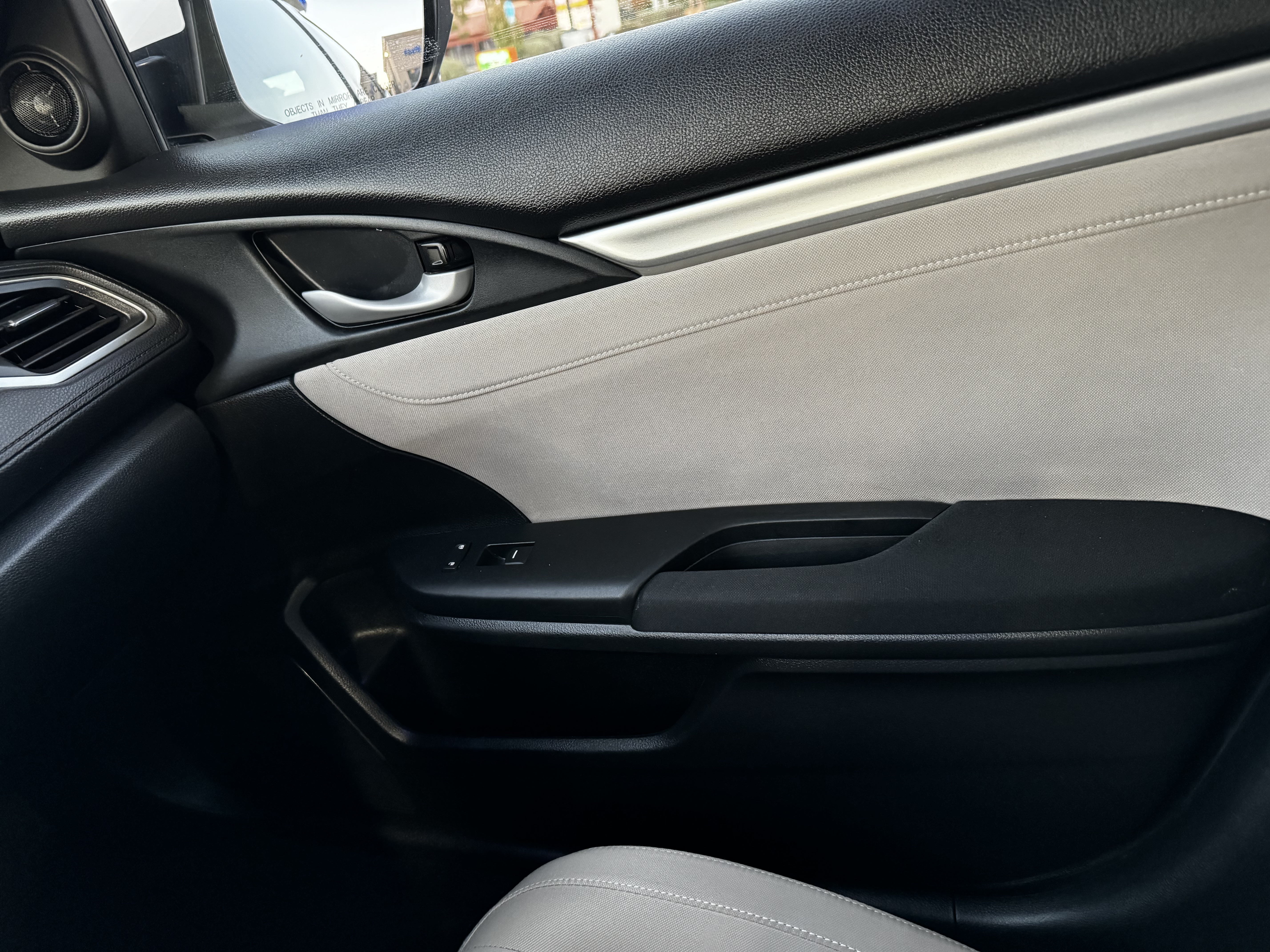 Used 2017 Honda Civic EX image 13
