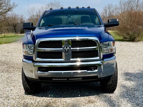 Used 2016 RAM 2500 Tradesman w/ Chrome Appearance Group image 2