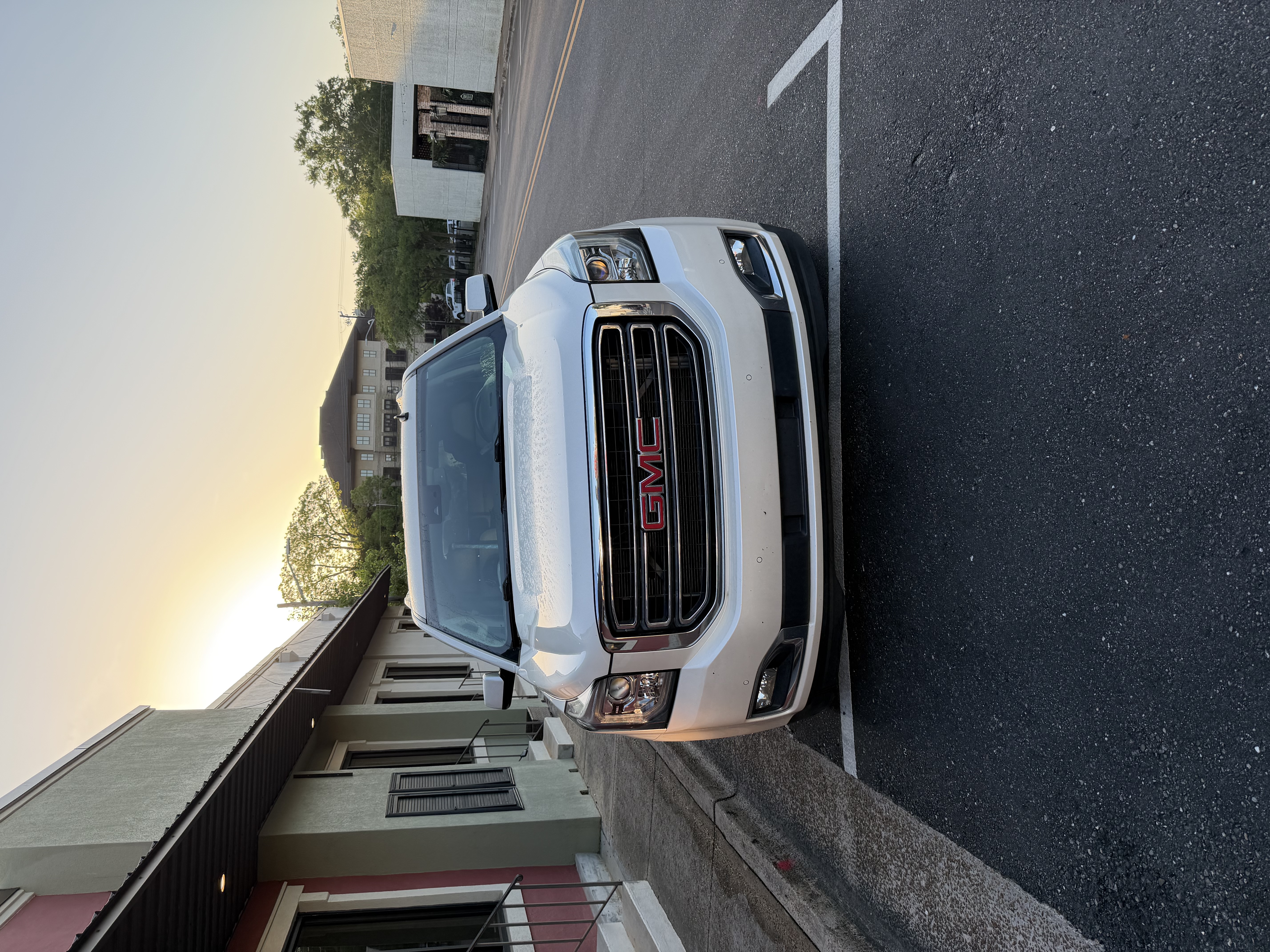 Used 2015 GMC Yukon SLT w/ Open Road Package RWD image 5