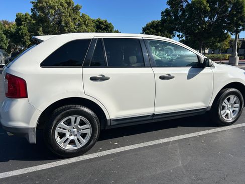 Used 2013 Ford Edge SE FWD image 4