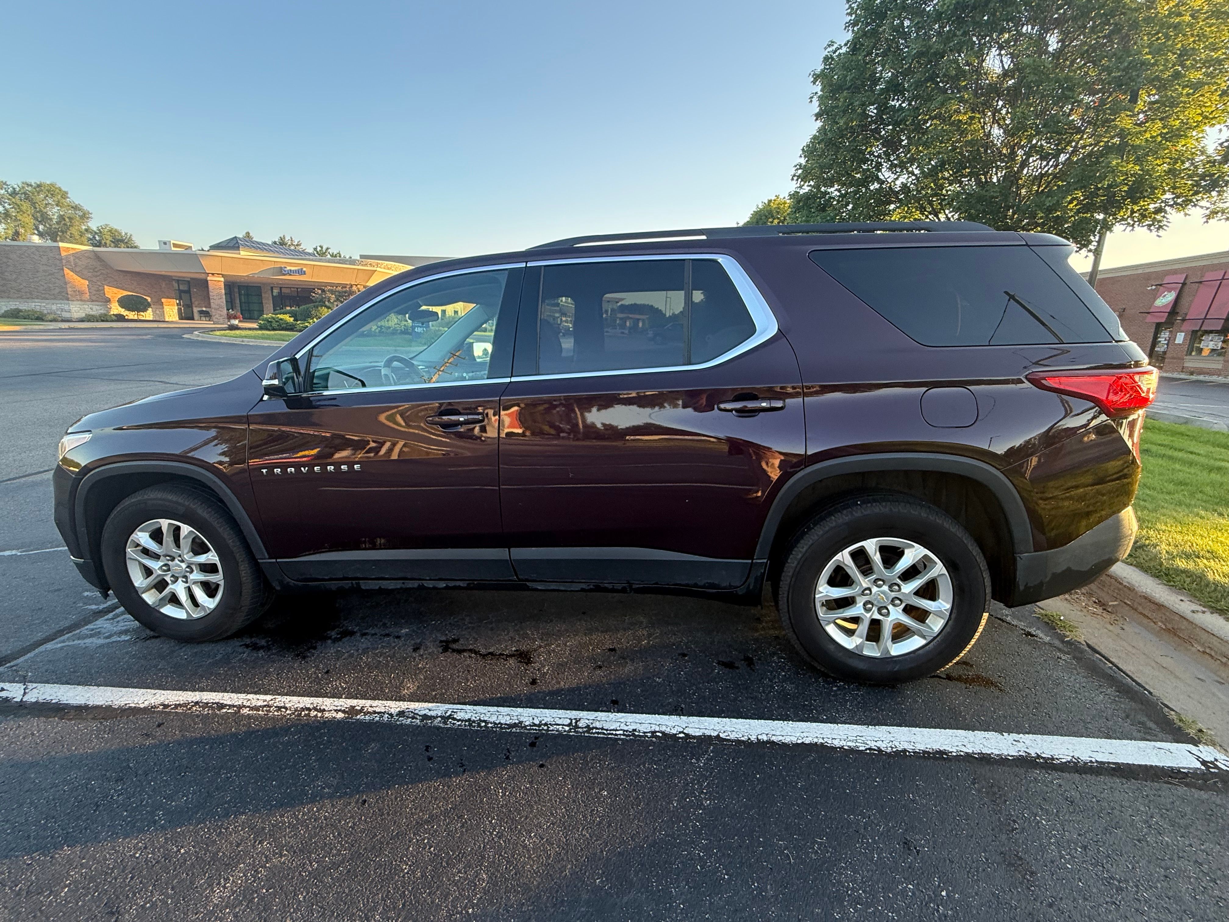 Used 2019 Chevrolet Traverse LT AWD/4WD image 10