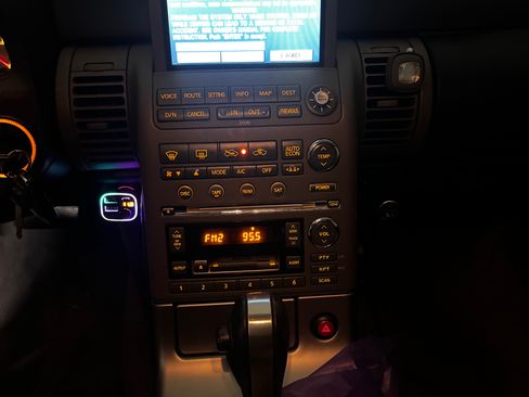 Used 2003 INFINITI G35 Sedan w/ Premium Pkg RWD image 1