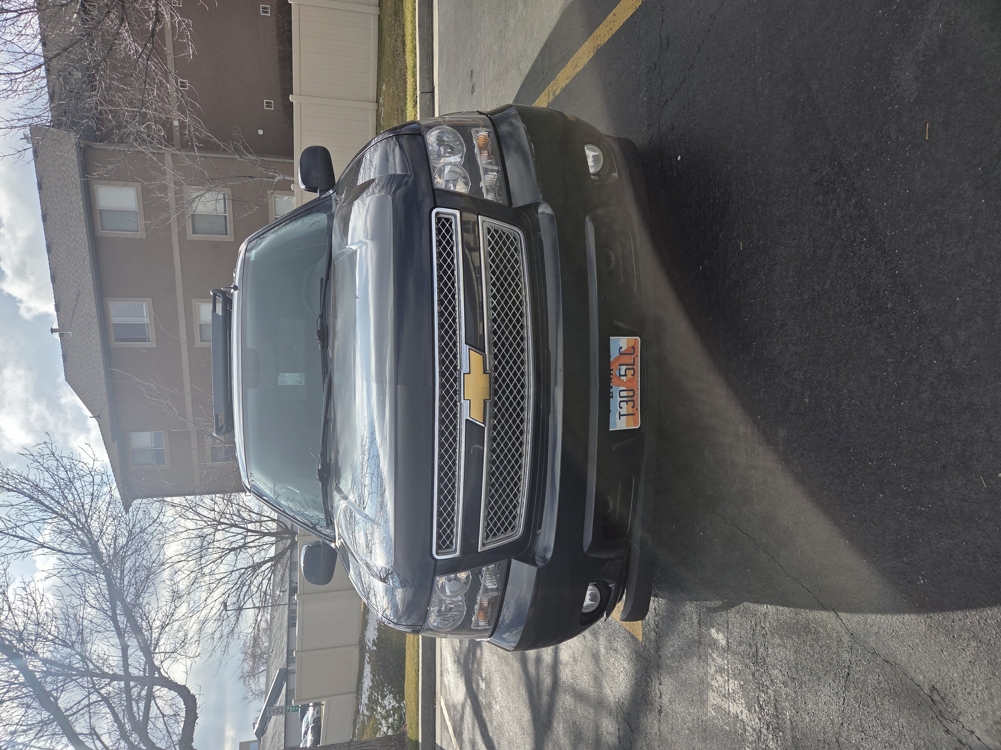 Used 2013 Chevrolet Tahoe LT AWD/4WD image 2